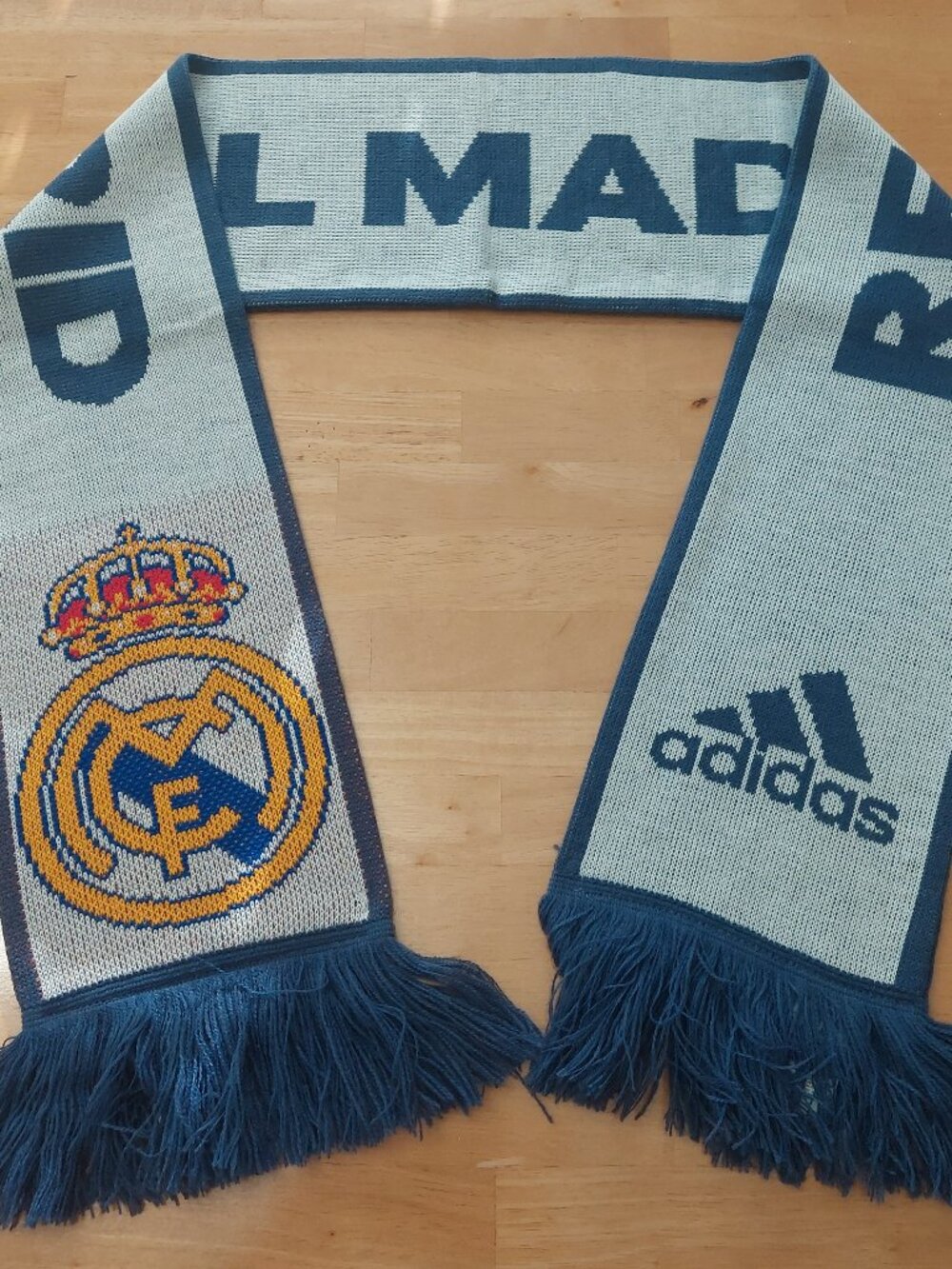 Adidas (2016) Official Real Madrid Woven Fan Scarf with Classic Crest and Logo